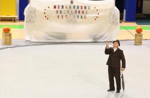 8.MEDNARODNI FOLKLORNI FESTIVAL 05 FOTO LJUBO VUKELIČ